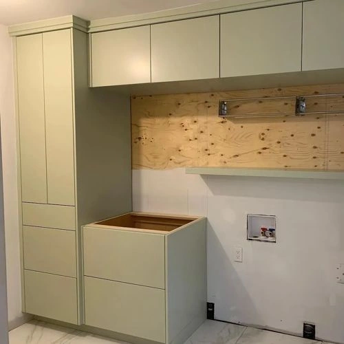 Photo of color Benjamin Moore 2144-40 Soft Fern