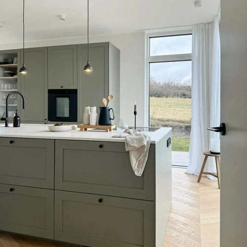 Photo of color Farrow and Ball 292 Treron