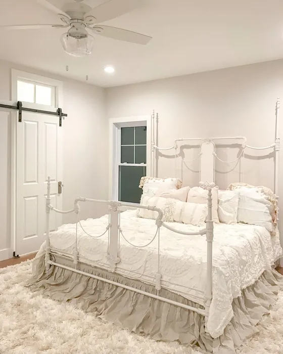 SW Eider White bedroom color