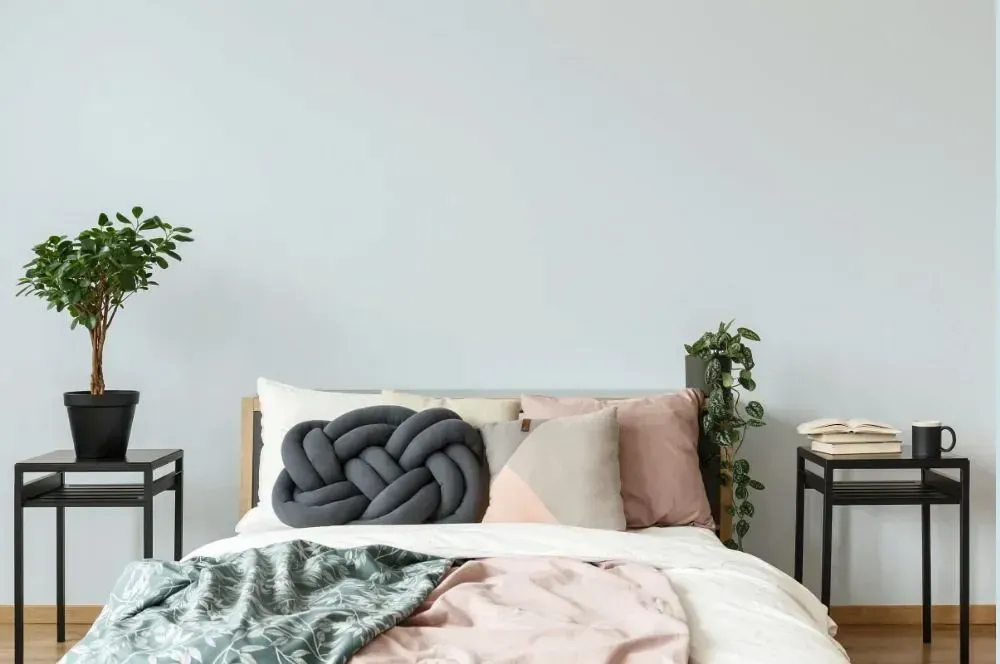 NCS S 0507-B scandinavian bedroom
